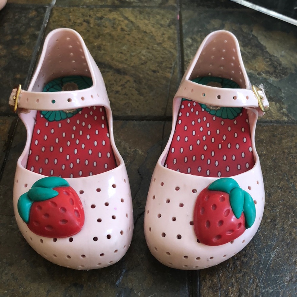 Authentic Mini Melissa strawberry 🍓 Mary Janes